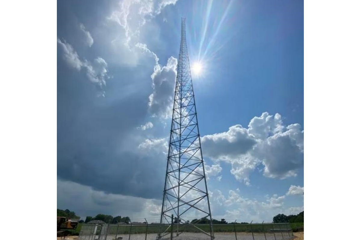 Quais são as funções da torre de tubo de aço galvanizada?